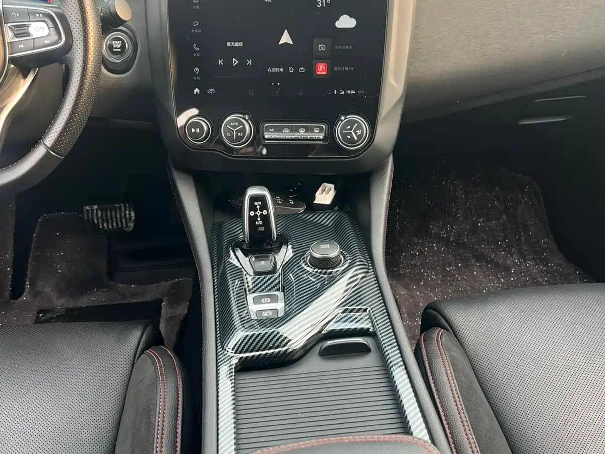 Lynk & Co 03 2019 2.0TD Auto Power Pro Version фото 9
