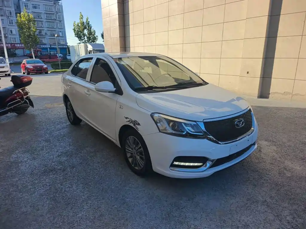 Cowin Kaiyi E3 2018 2018 1.5L Manual Premium