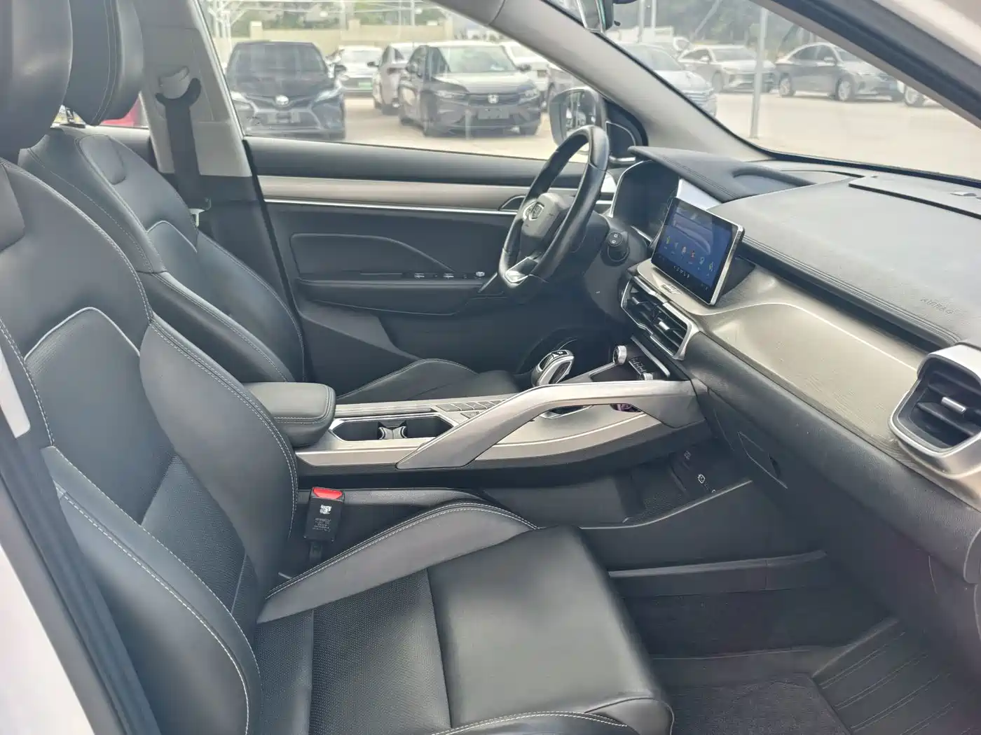 Geely Coolray 2019 2019 260T DCT Knight China V