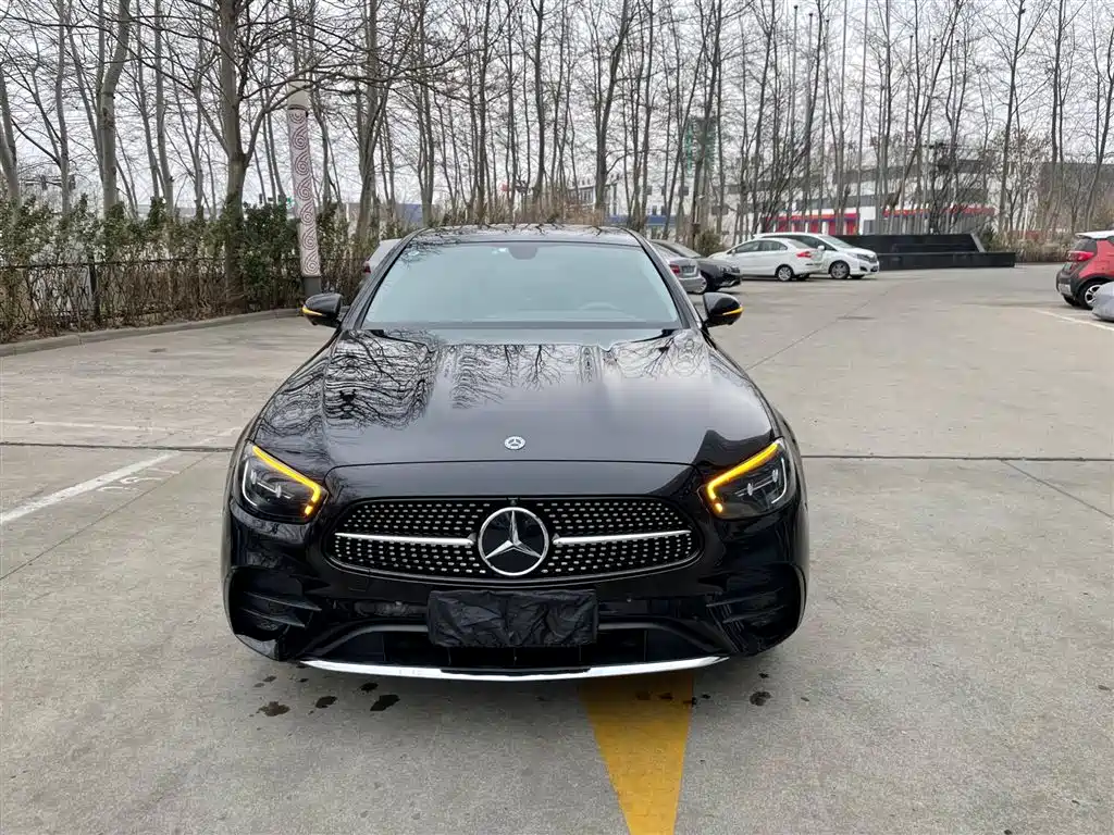  E CLASS