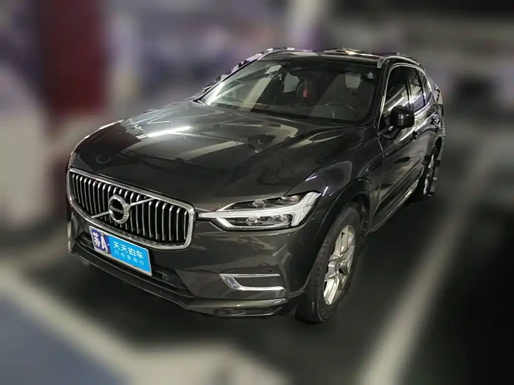 Фото 1 - Volvo XC60