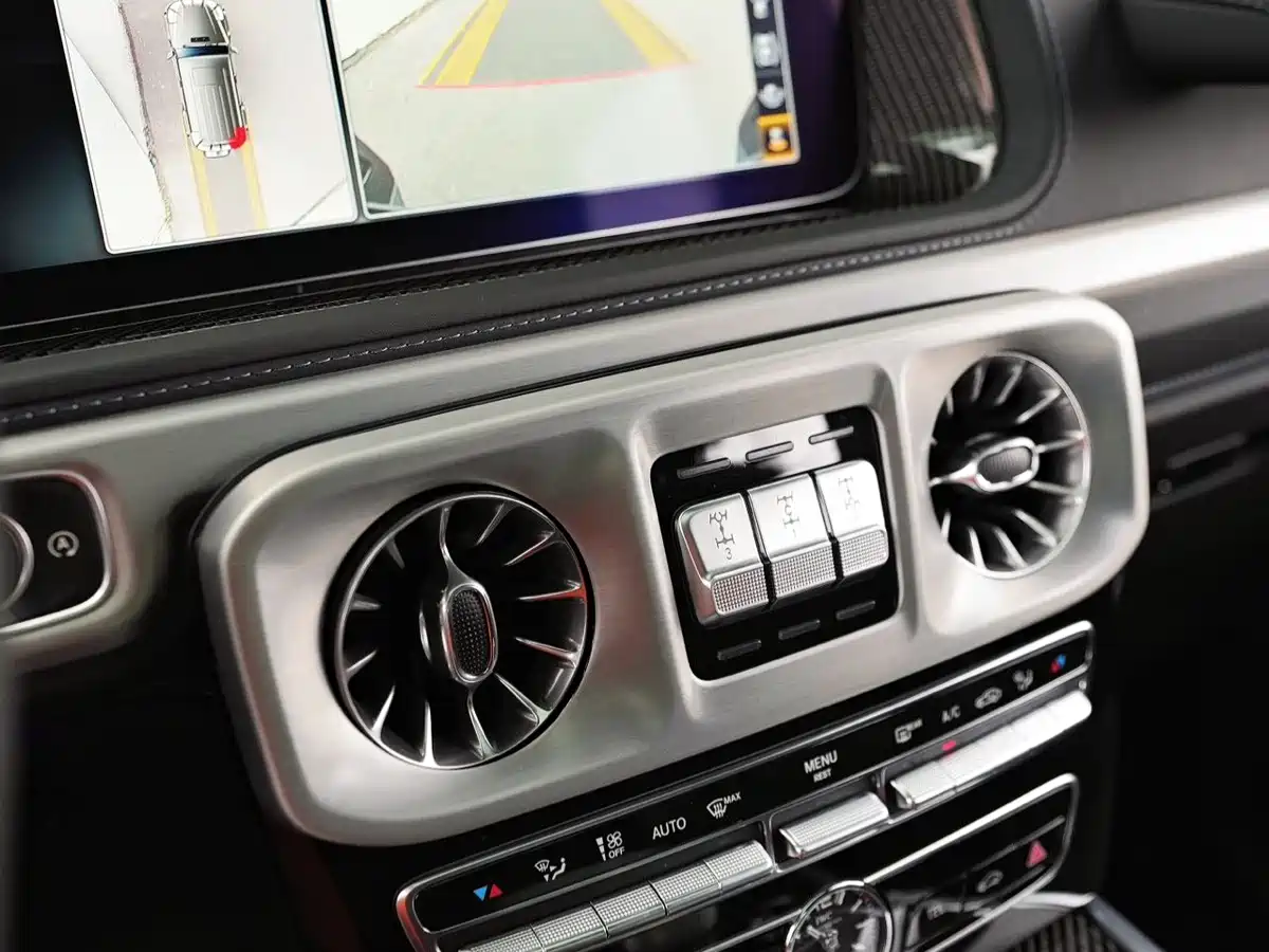 Mercedes-Benz G-Class AMG 2022 AMG G 63 фото 23
