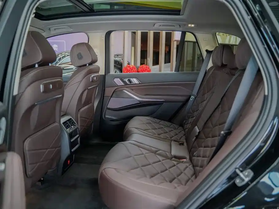BMW X5 2023 xDrive 30Li Premium M Sport Black Night Package фото 3