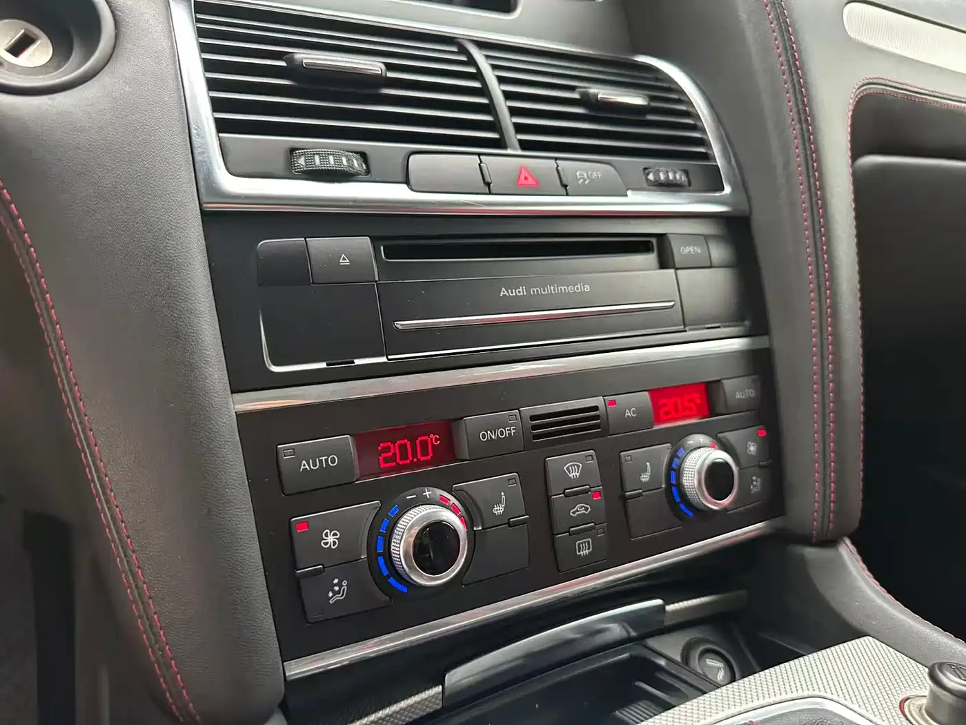 Audi Q7 2012 3.0 TFSI Exclusive (200kW) фото 17