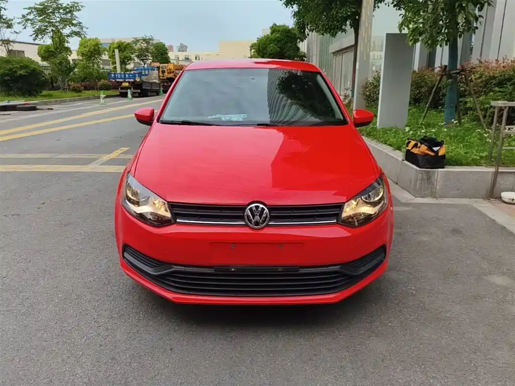 Volkswagen Polo 2018 1.5L Auto Safe Drive фото 3