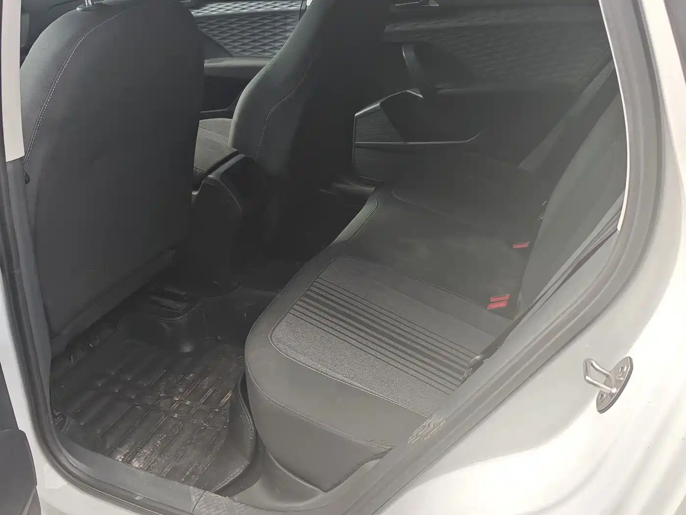 Volkswagen Tharu, миниатюра 9