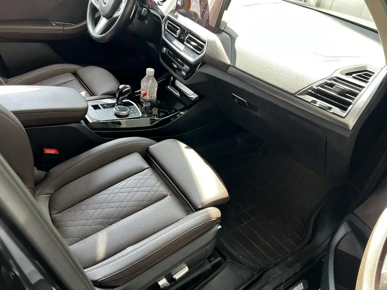 BMW X3 2022 Facelift xDrive30i Leading M Shadow Edition фото 8