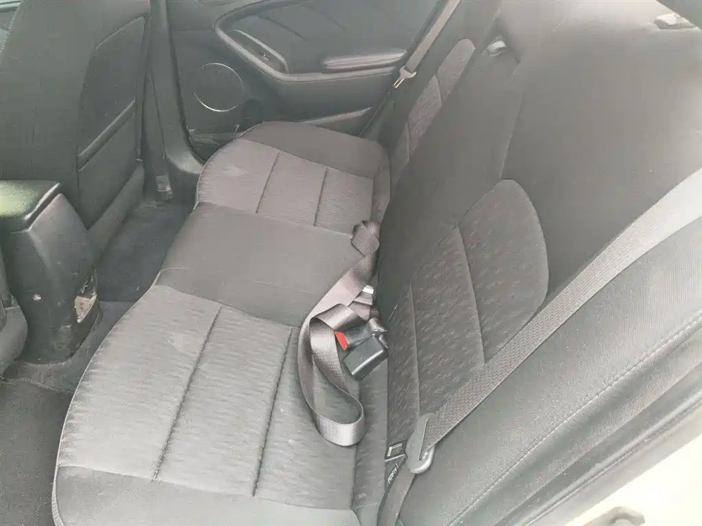 Kia K3 2013 1.6L Automatic GLS фото 13