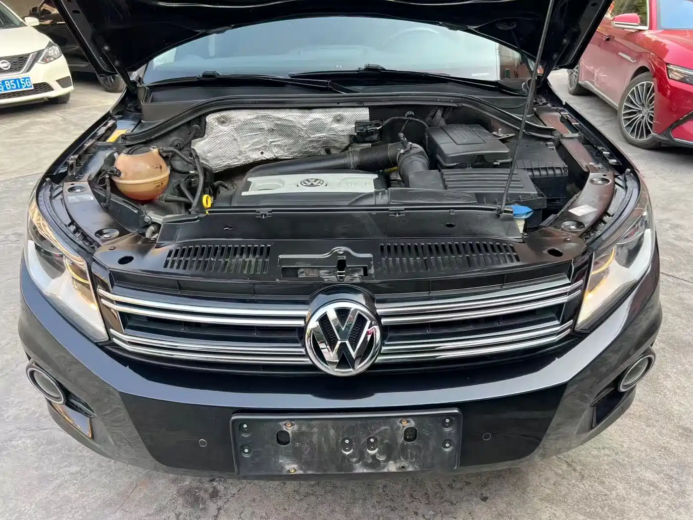 Volkswagen Tiguan 2012 2.0TSI Comfort фото 11