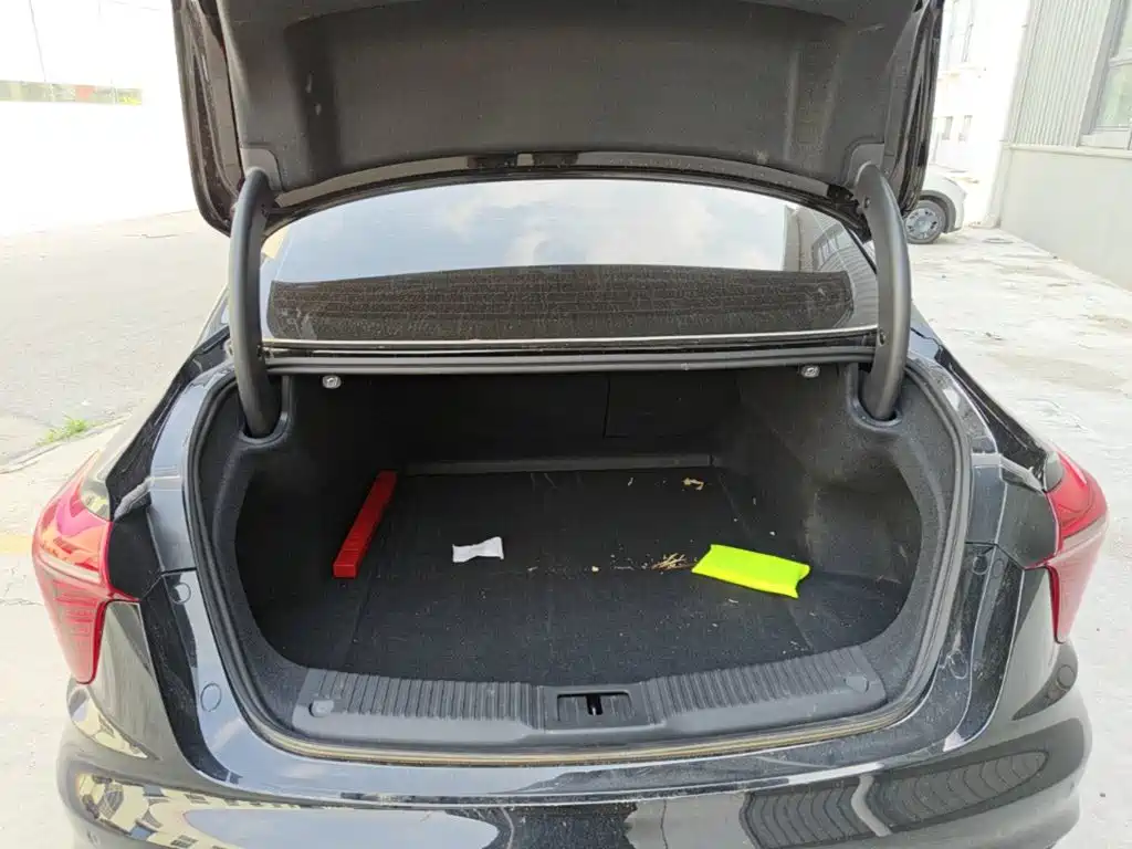 Hongqi H5 PHEV 2025 2025 130 Super Hybrid Edition