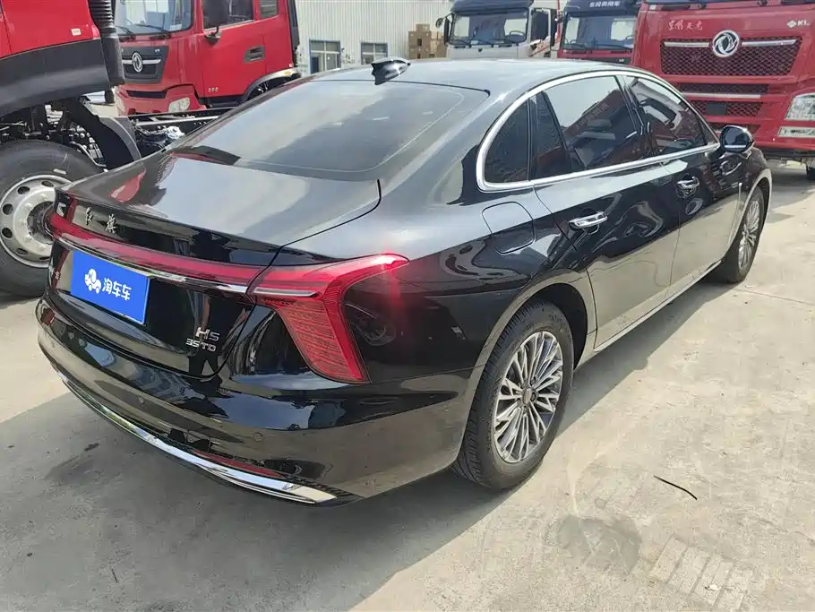 Hongqi H5 2025 1.5T DCT Flag Rhythm 500,000 Units Memorial Edition фото 3