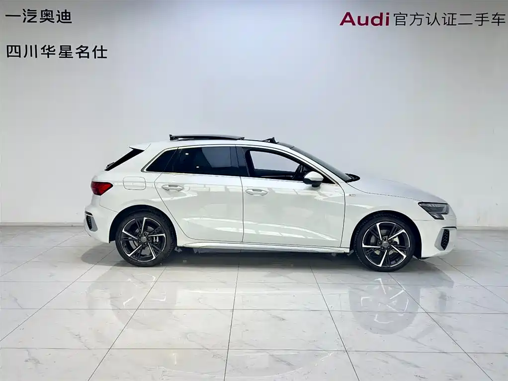 Audi A3 2022 Sportback 35 TFSI Style Sport фото 4