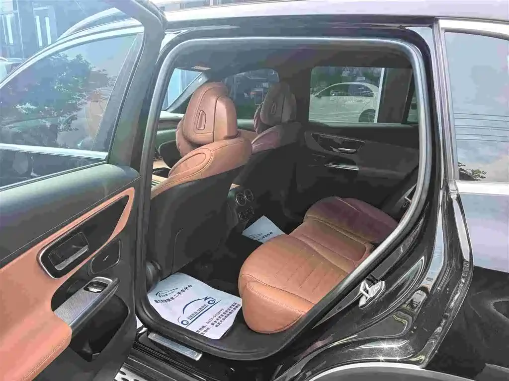 Mercedes-Benz GLC 2025 2025 Facelift GLC 260 L 4MATIC Dynamic