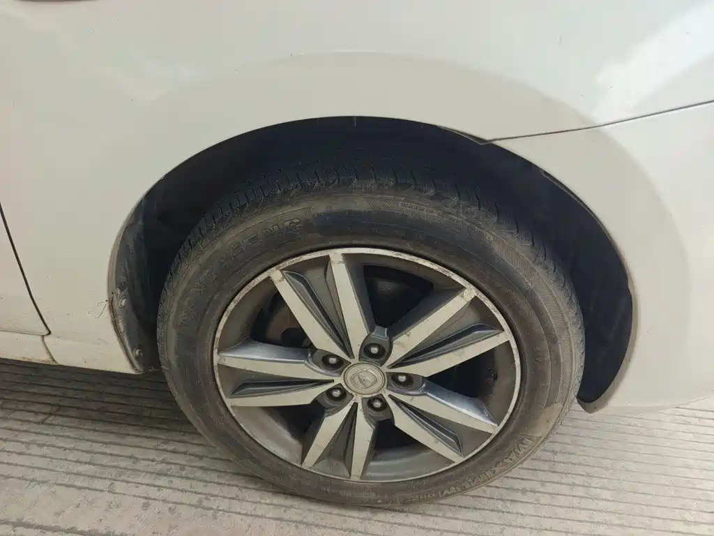 Changan Eado 2015 2015 1.6L Automatic Luxury