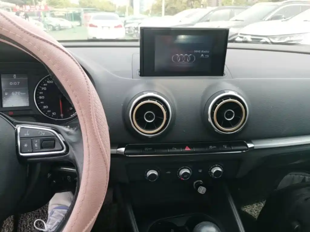 Фото 9 - Audi A3