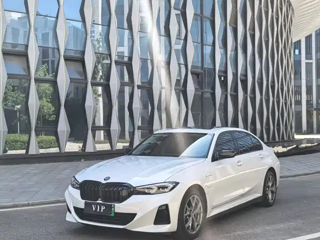  BMW BMW i3 2024 eDrive 35 L