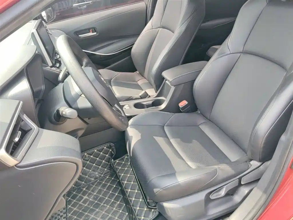 Toyota Levin 2021 185T CVT Luxury Edition фото 11