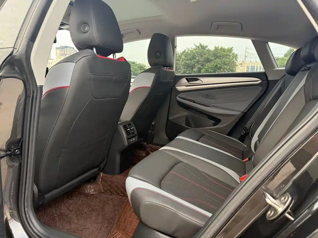 Volkswagen Lamando, миниатюра 8