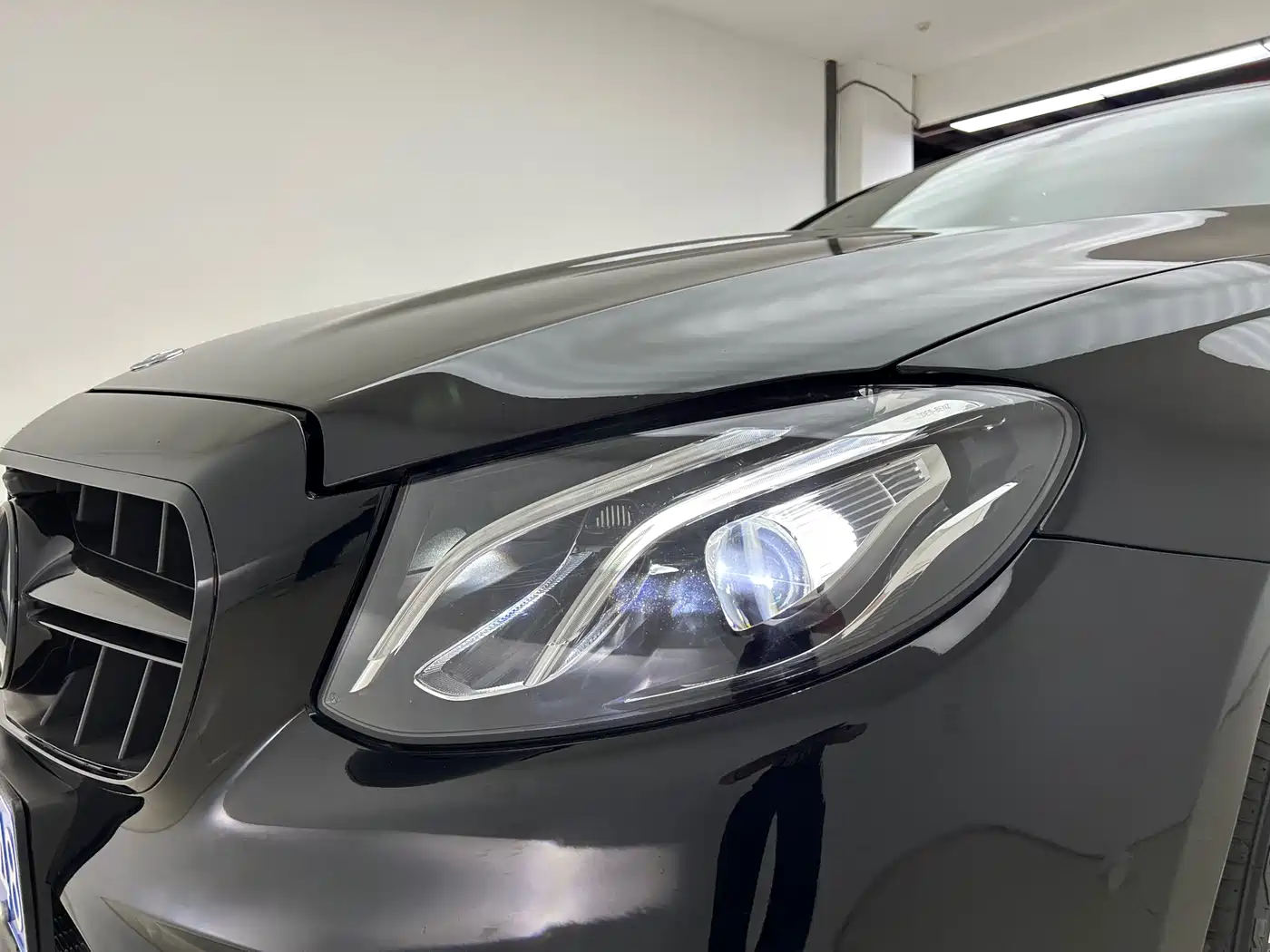 Mercedes-Benz E-Class 2017 E 200 Sport 4MATIC фото 16
