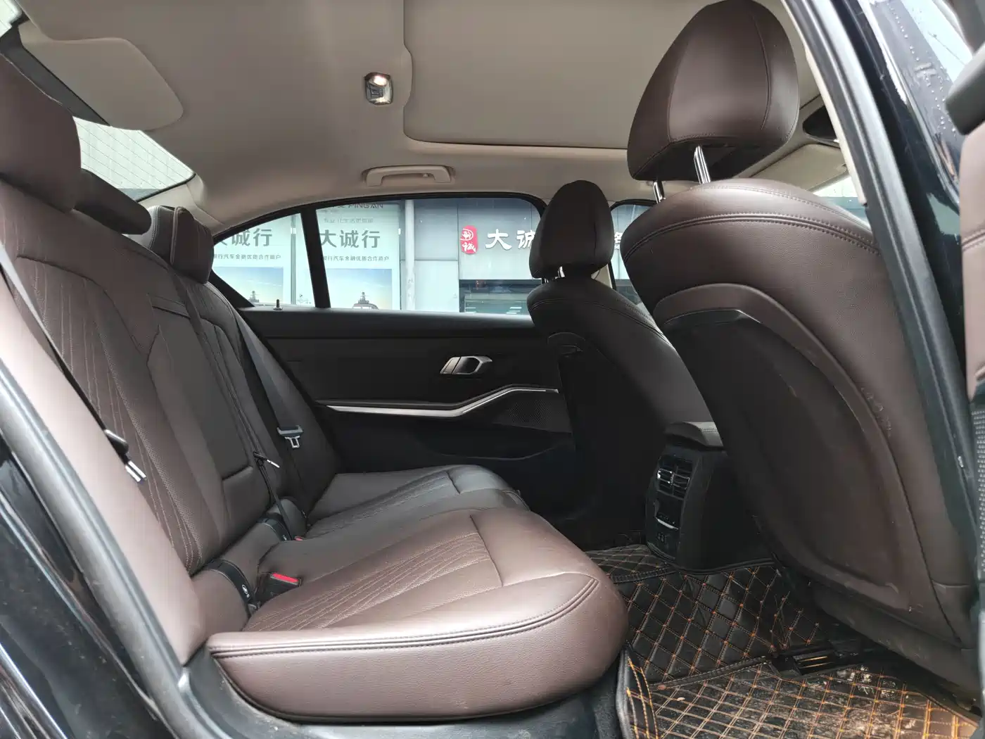 BMW i3 2024 eDrive 35 L фото 8