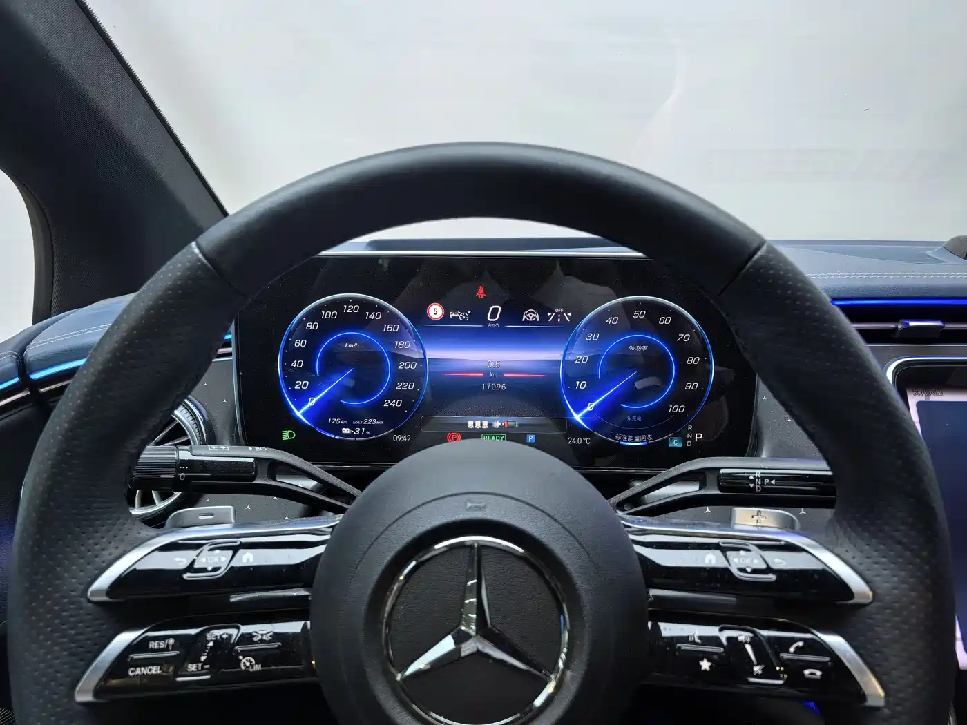 Mercedes-Benz EQE 2022 350 Pioneer Special Edition фото 12