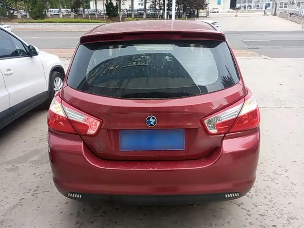 Venucia R50 2016 2015 1.6L Manual Fashion