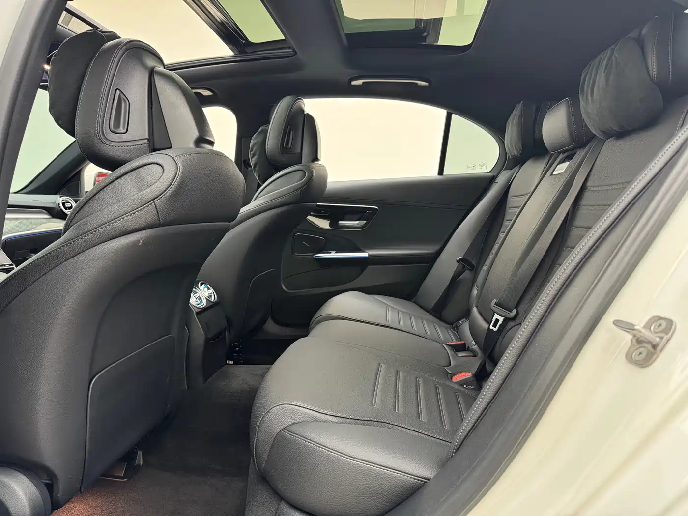Mercedes-Benz C-Class 2025 C 260 L Sport Edition фото 21