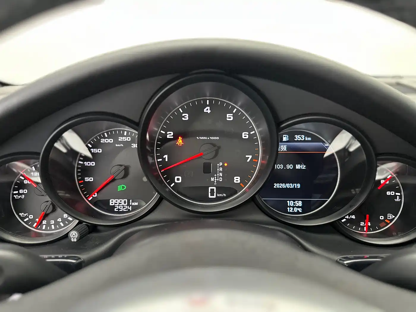 Porsche Panamera 2016 Panamera 4 Executive Edition 3.0T фото 25