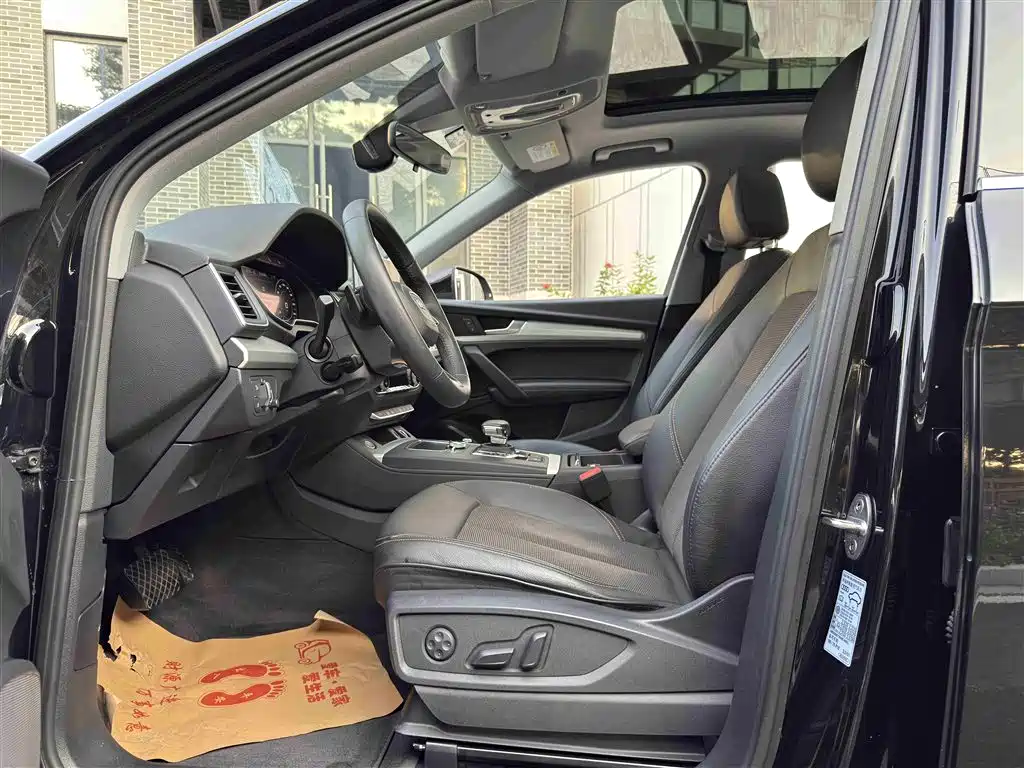 Audi Q5L 2018 40 TFSI Prestige Fashion (China V) фото 14