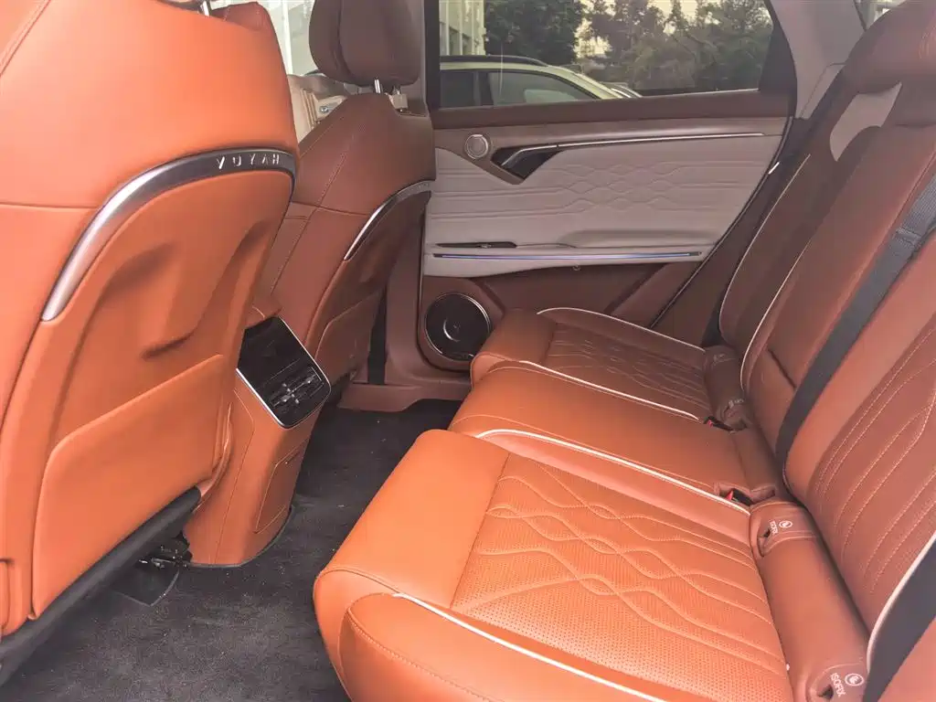 Voyah Auto VOYAH FREE 2024 Ultra Long Range Intelligent Driving Edition фото 17