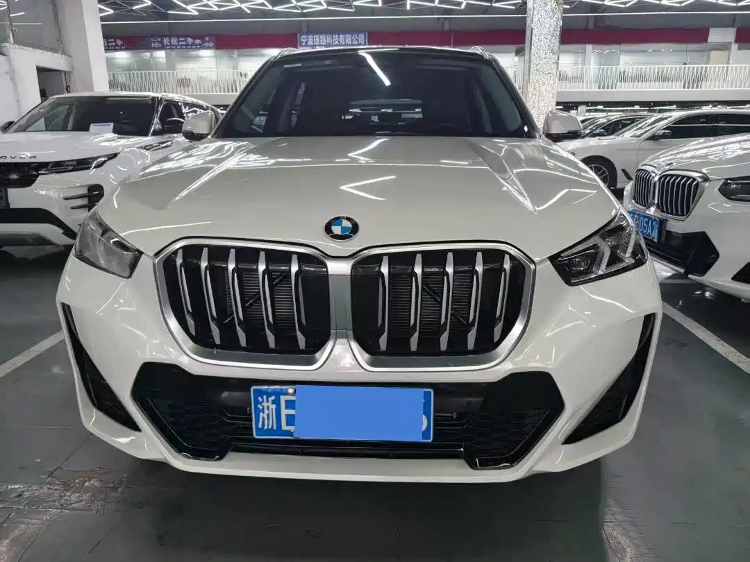 BMW X1 2023 xDrive25Li M Sport Package фото 2