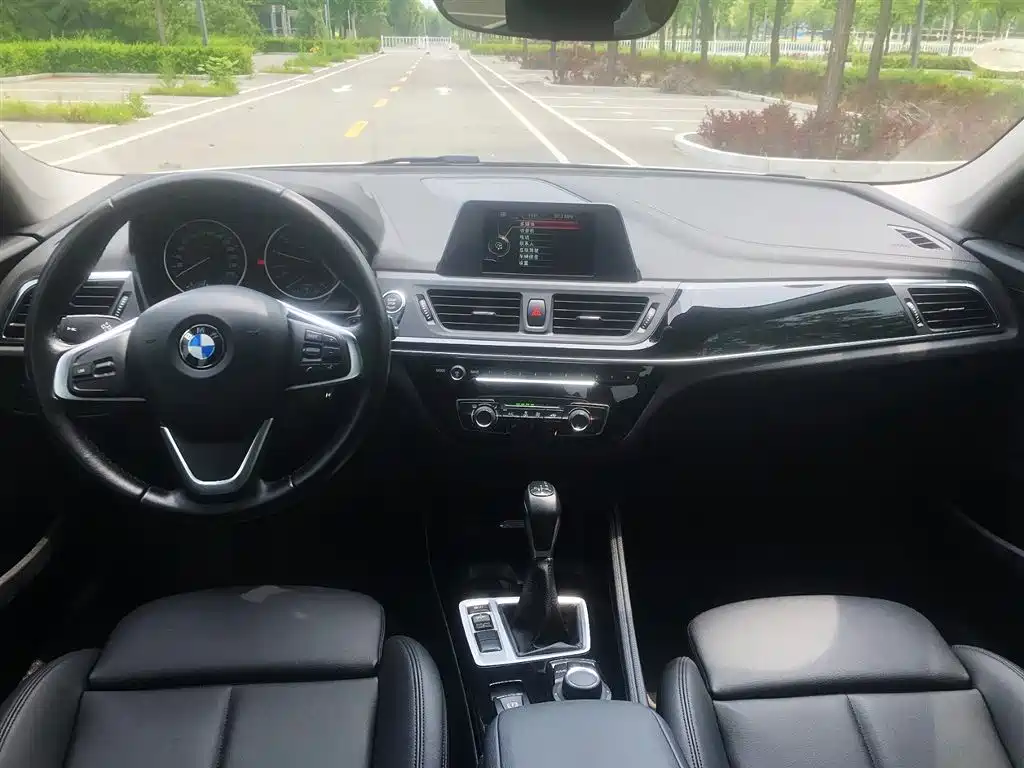 BMW 1 Series 2017 2017 118i Design Package