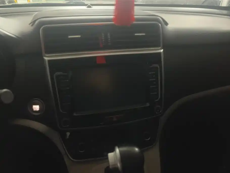 Haval M6 2019 1.5T DCT 2WD Value Edition (China VI) фото 12