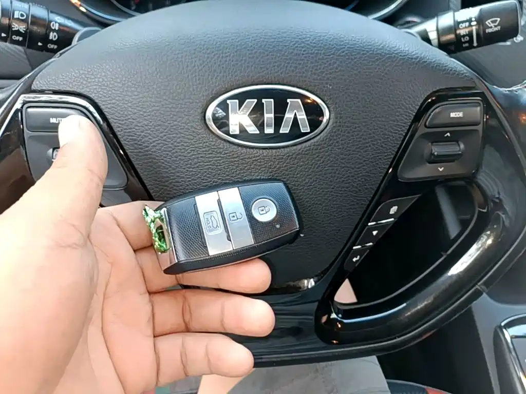 Photo 9 - Kia K3