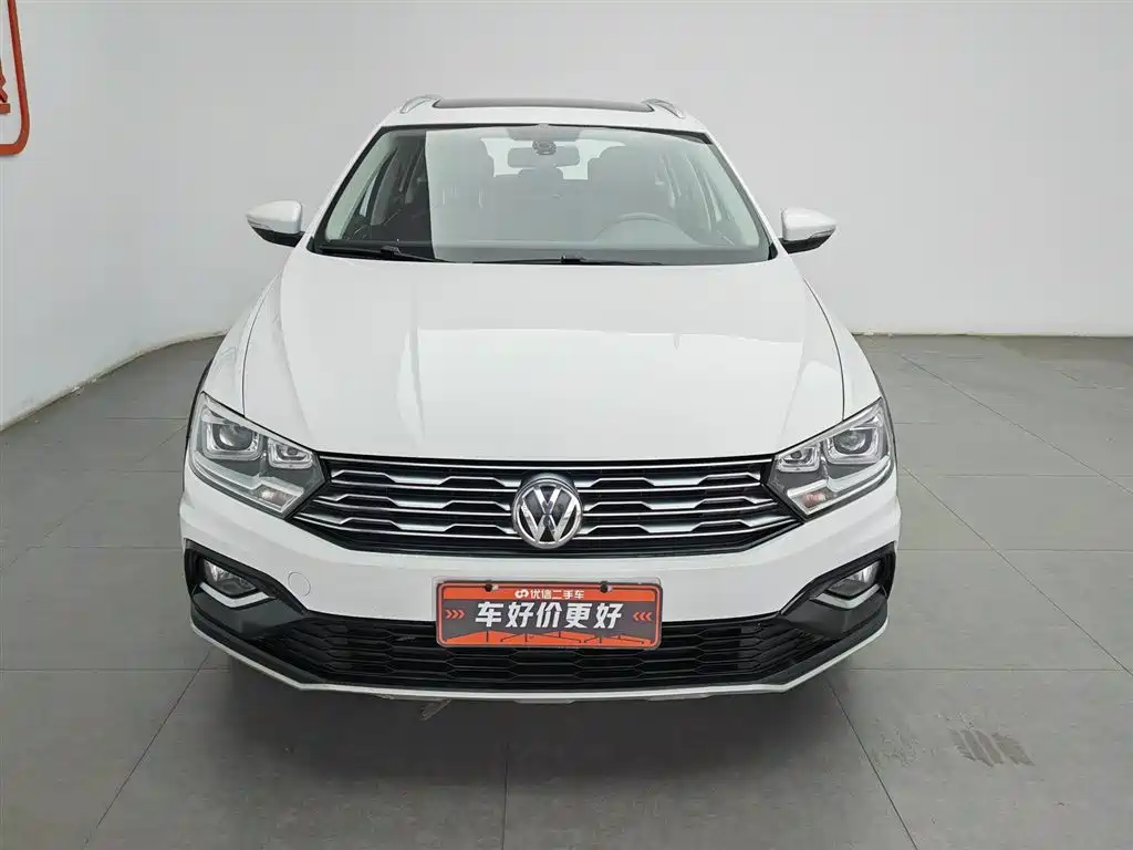 Volkswagen C-TREK 2020 1.5L Automatic Comfort Edition фото 3
