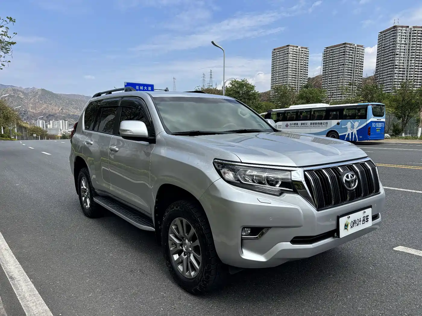 Toyota Prado 2018 3.5L Auto TX-L NAVI фото 3