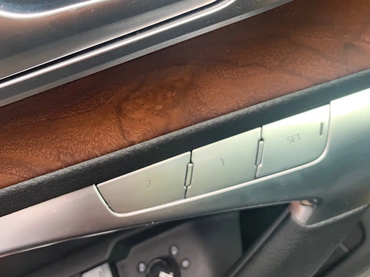 Фото 14 - Audi A6L