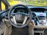 Photo 13 - Honda Odyssey