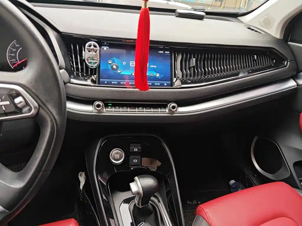 Haval H2s 2019 2018 Red Label 1.5T DCT Fashion Type