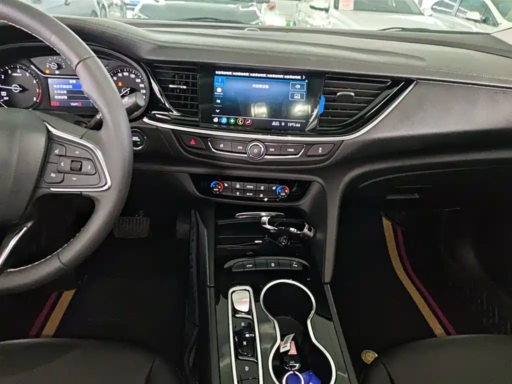BUICK REGAL