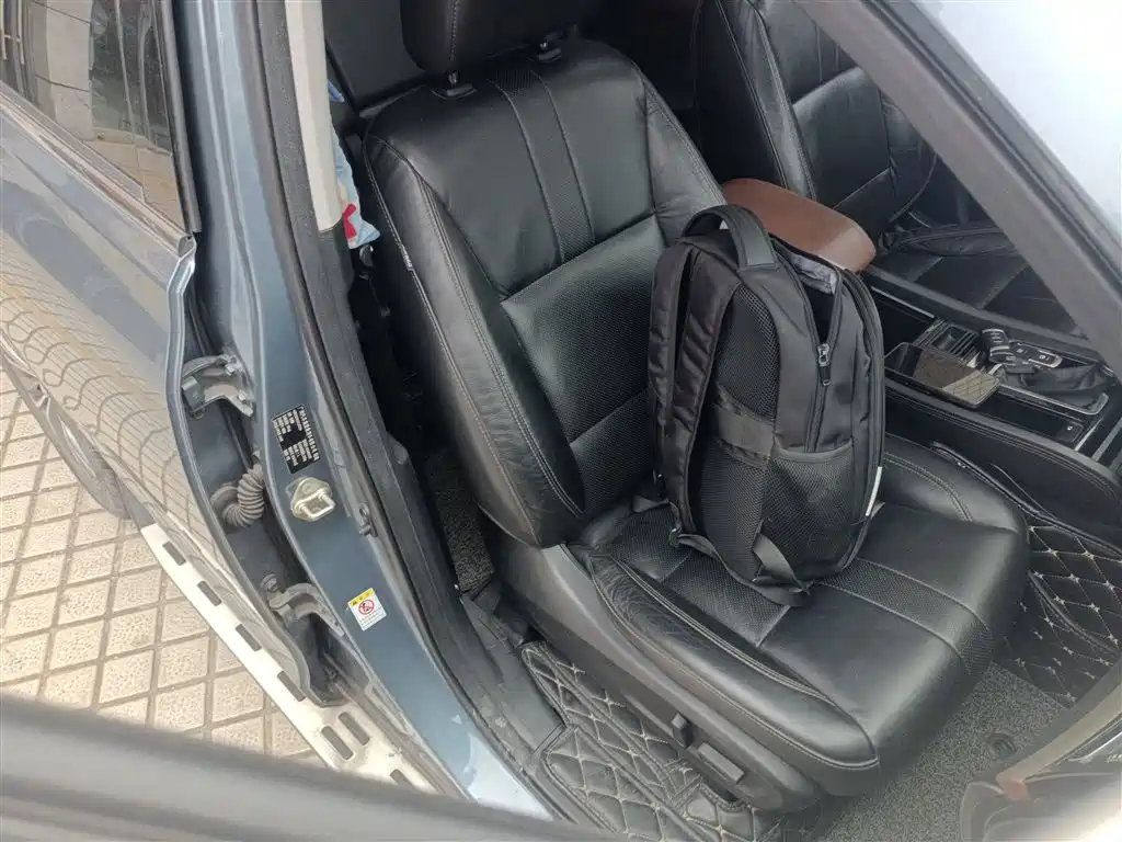 GAC Trumpchi Trumpchi GS8 2017 320T 2WD Luxury Smart Connect (7-seater) фото 25