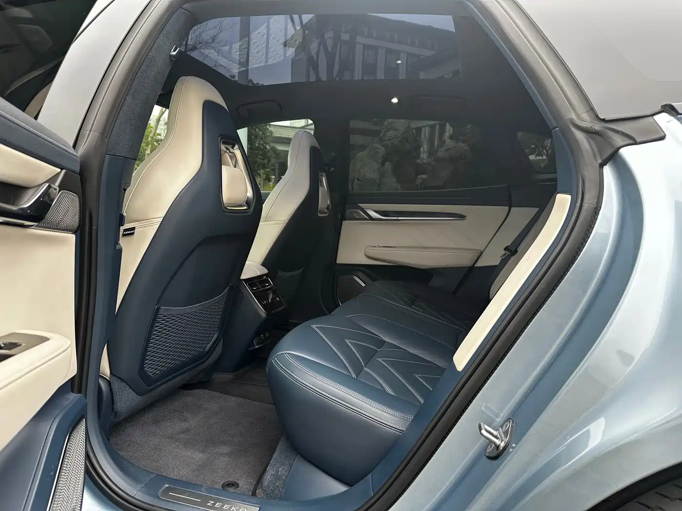 ZEEKR EXTREME KRYPTON 001