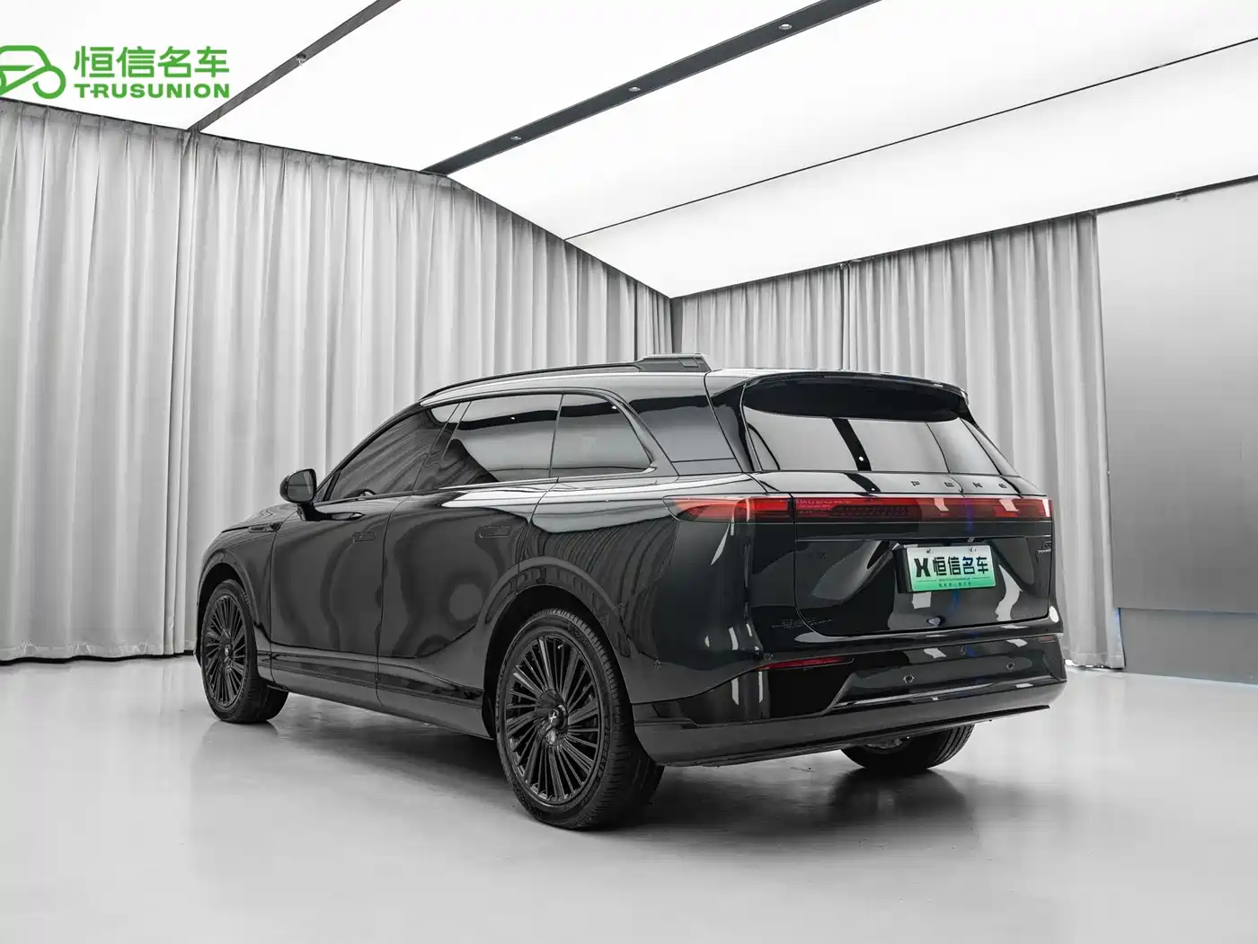 XPeng G9 2025 680 Ultra Long Range AWD Max фото 4