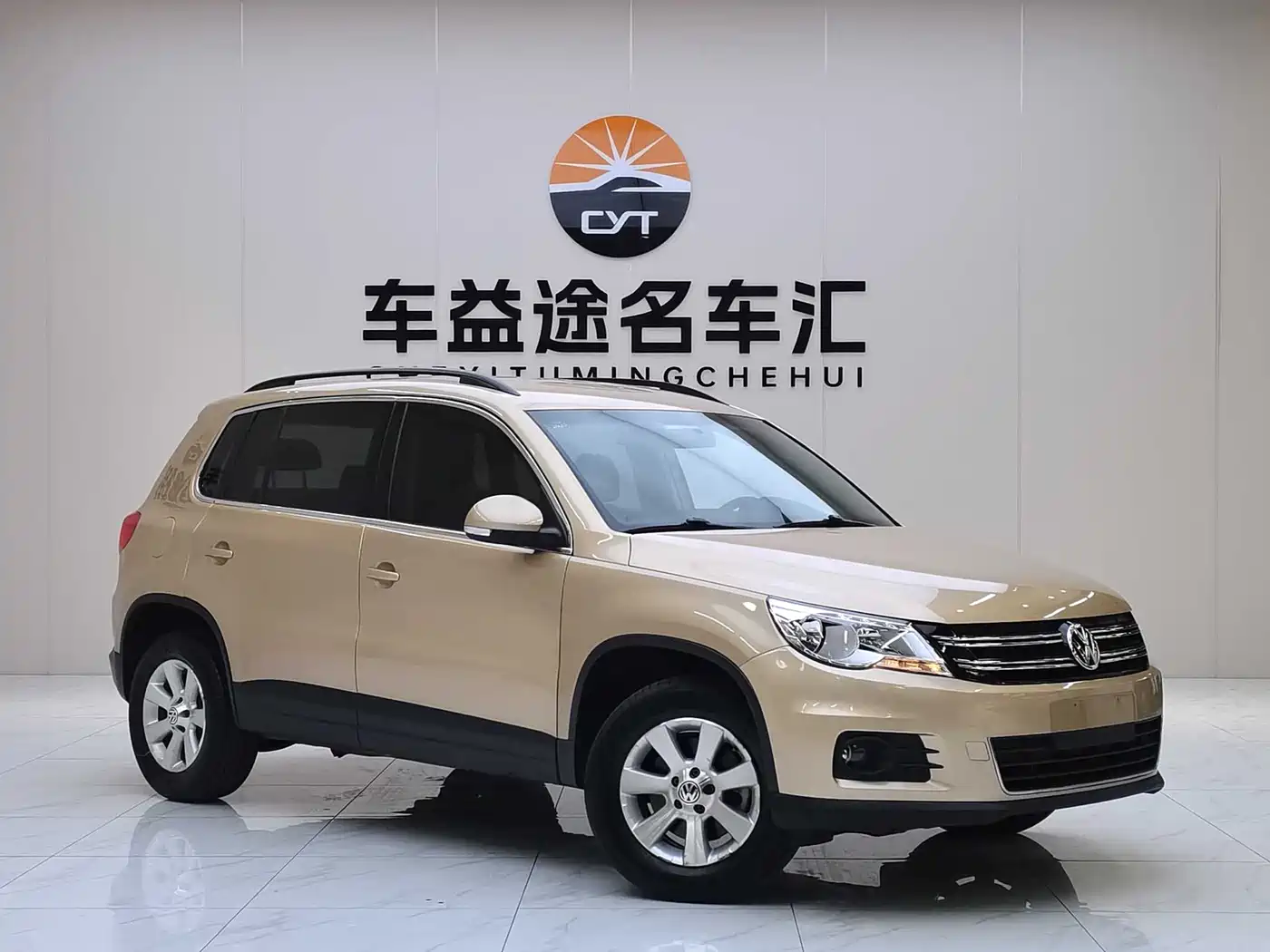 Volkswagen Tiguan 2012 1.8TSI Automatic 2WD Trend Edition фото 3