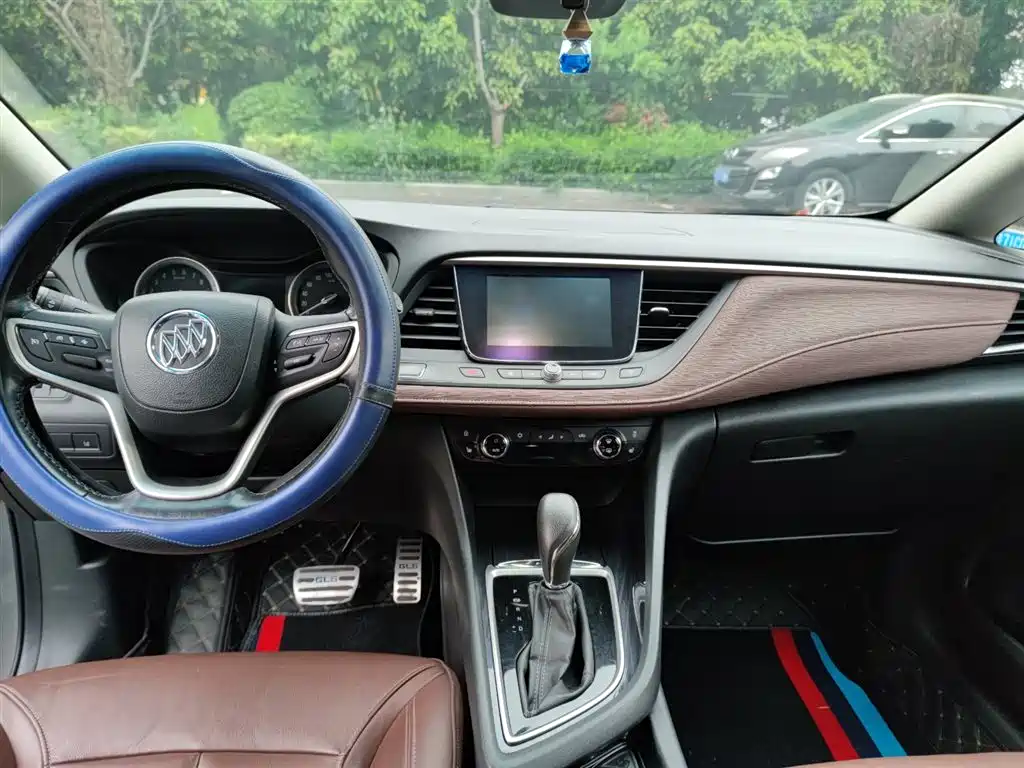 Buick GL6 2019 18T 6-seat Connected Luxury China VI фото 8