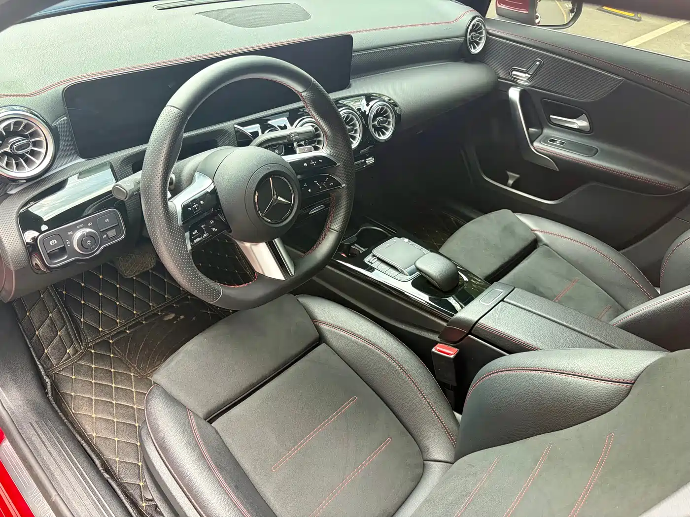 Mercedes-Benz A-Class 2023 A 200 L Fashion фото 15