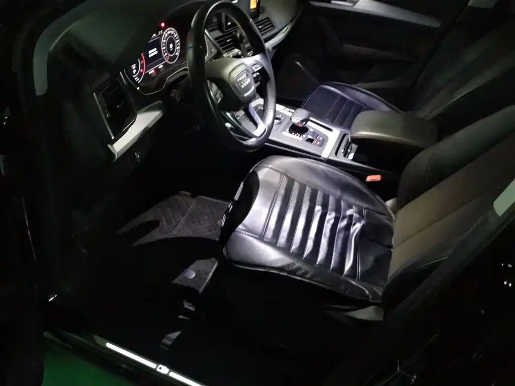 Audi Q5L 2018 40 TFSI Prestige Fashion (China V) фото 12