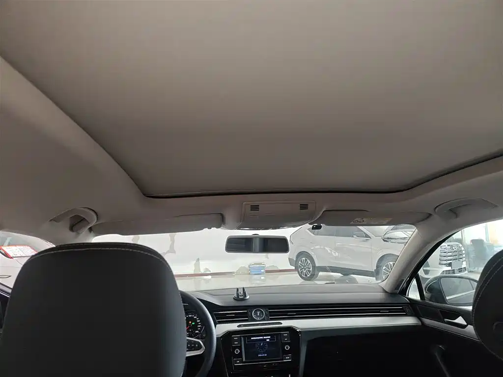 Volkswagen Magotan 2020 280TSI DSG Comfort фото 18