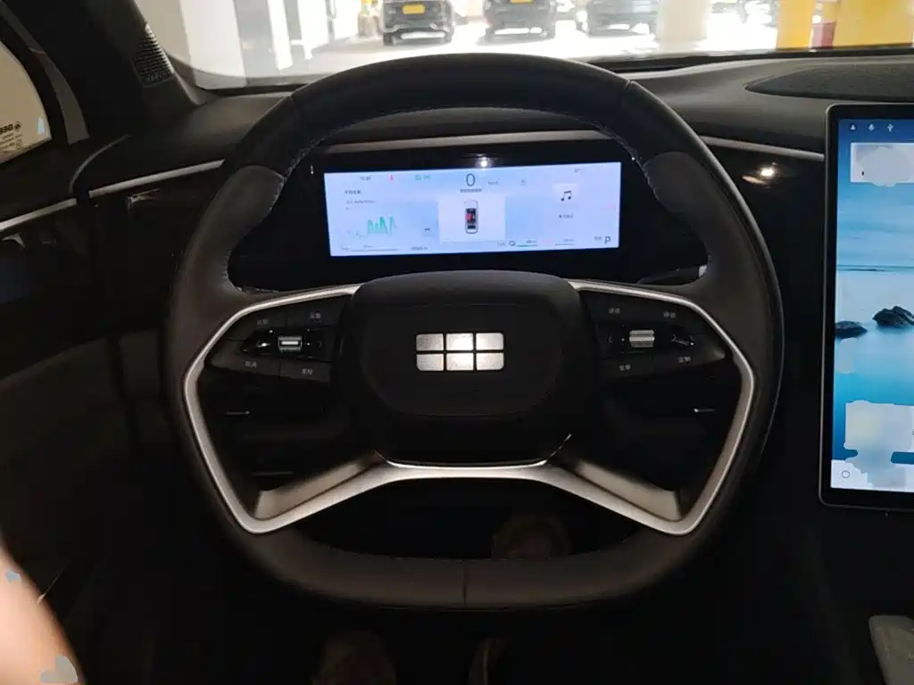 Geely Galaxy Galaxy L7 2025 2025 EM-i 115km Explorer Edition