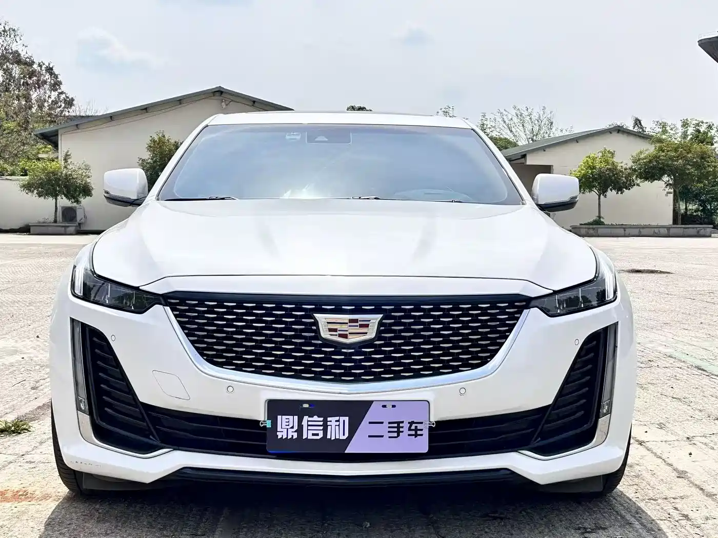Cadillac CT5 2023 28T Luxury Style (Standard Edition) фото 3